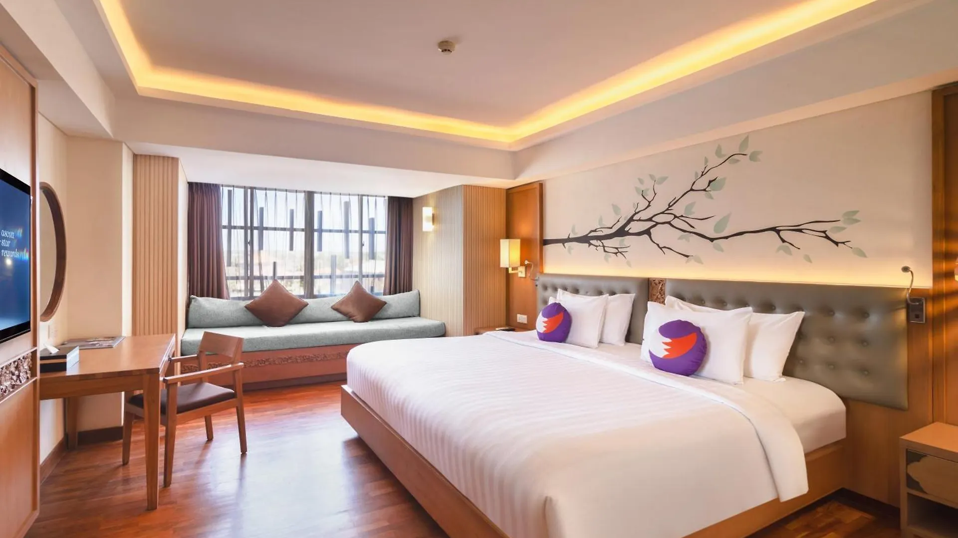 FOX Hotel Jimbaran Beach 4*,